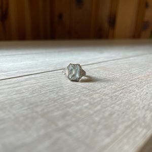 2ct Aquamarine ring